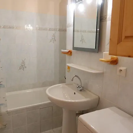 Apartment Duplex 2** Pour 8 Pers. Au Pied Des Pistes Avec Balcon, Parking Et Equipements Familials - Fr-1-342-149 *